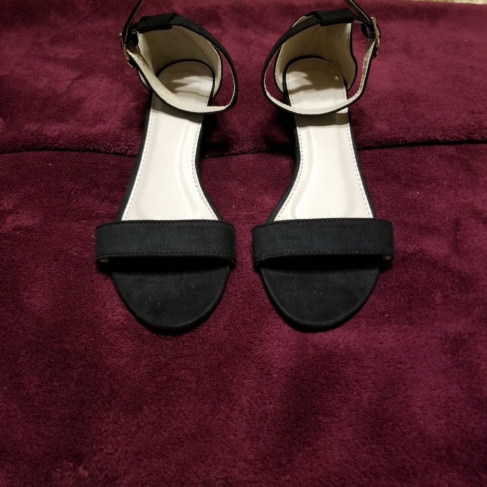 Shoes - Picture 2 of 2